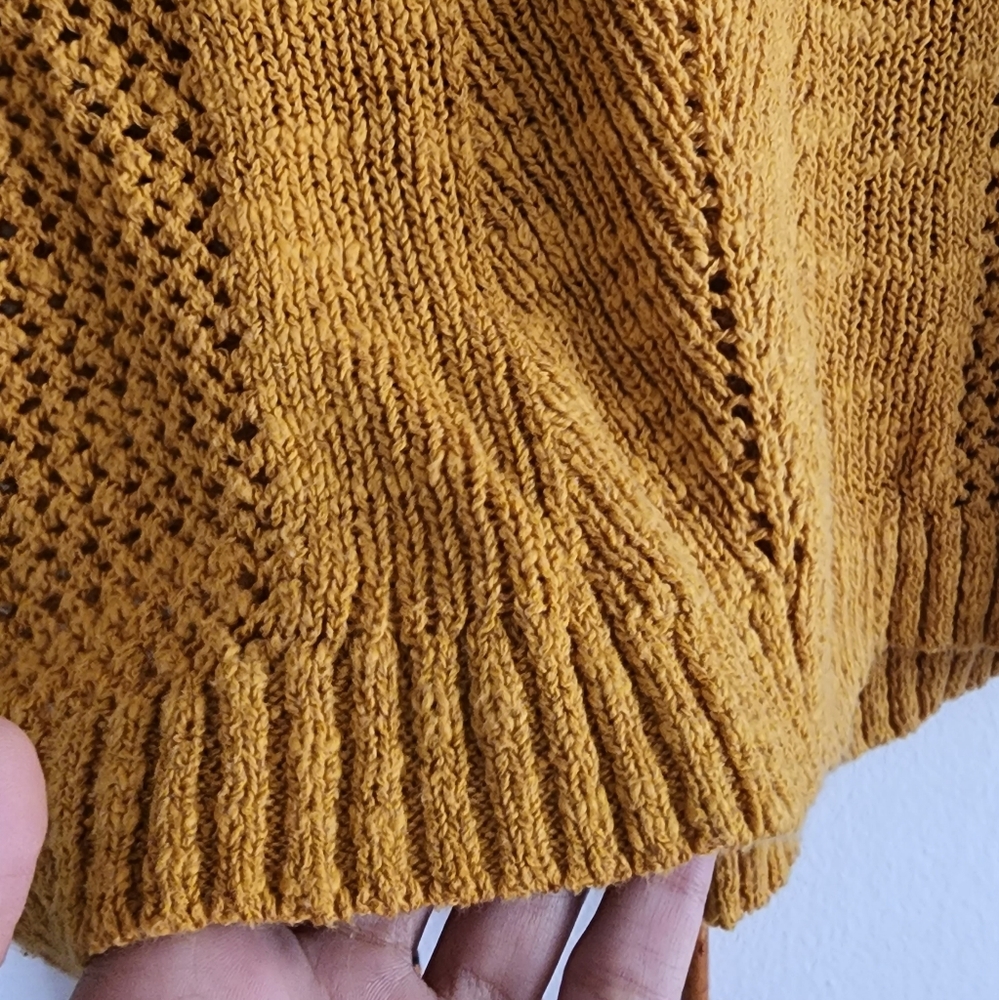 Spring/Fall sweater - Picture 2 of 4